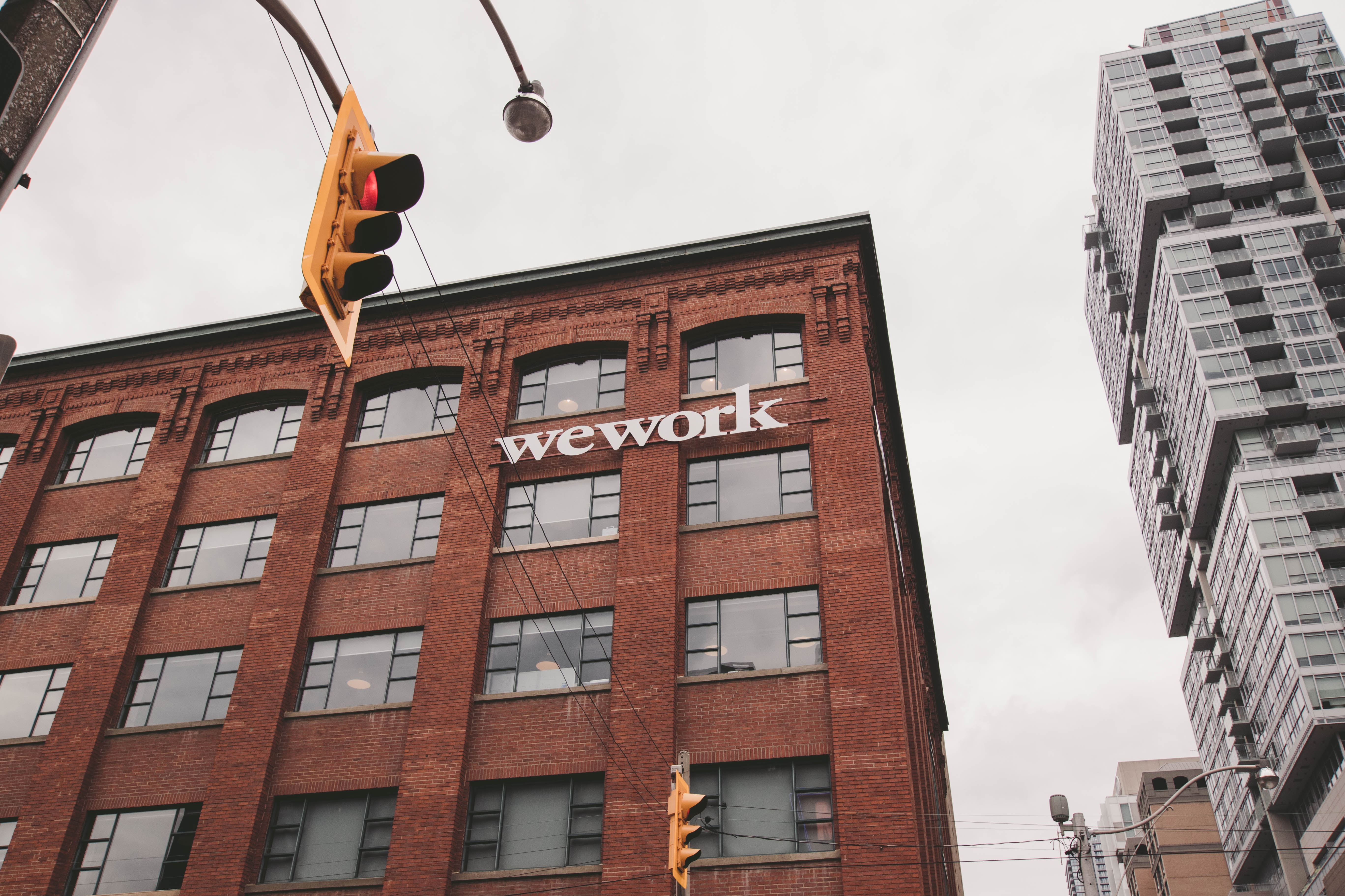 WeWork может стать крупнейшей сетью коворкингов в России