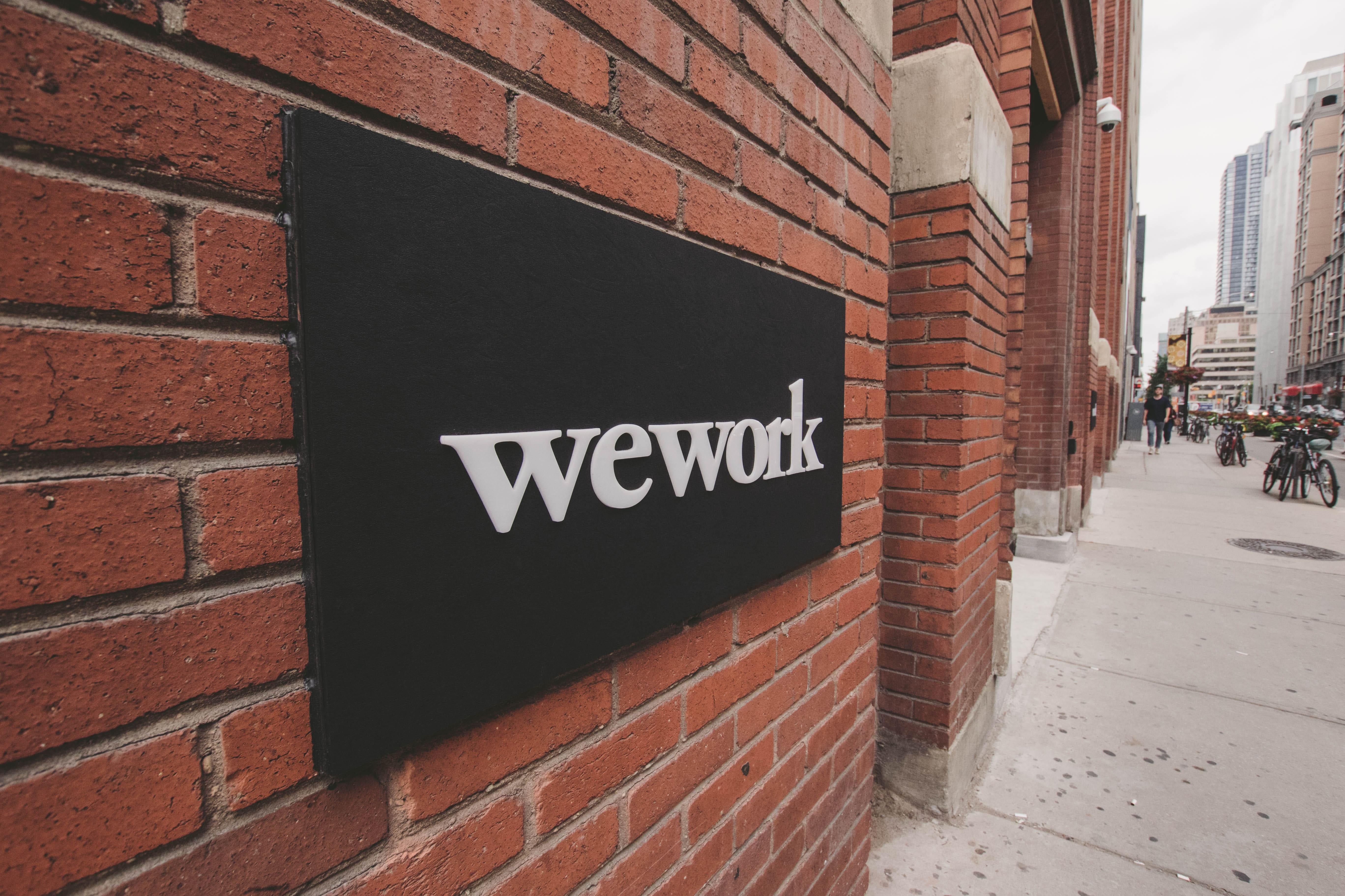 WeWork замораживает новые проекты в Москве